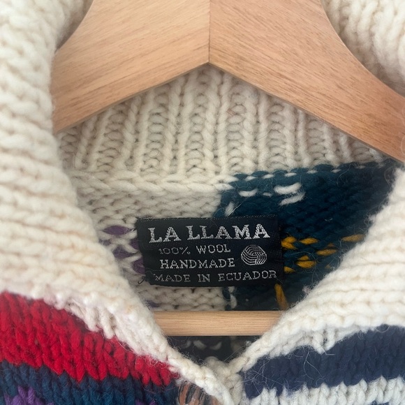 LA LLAMA Women's Cardigan Hand Made In Ecuador 100% Wool One Size Colorful EUC - Picture 2 of 13
